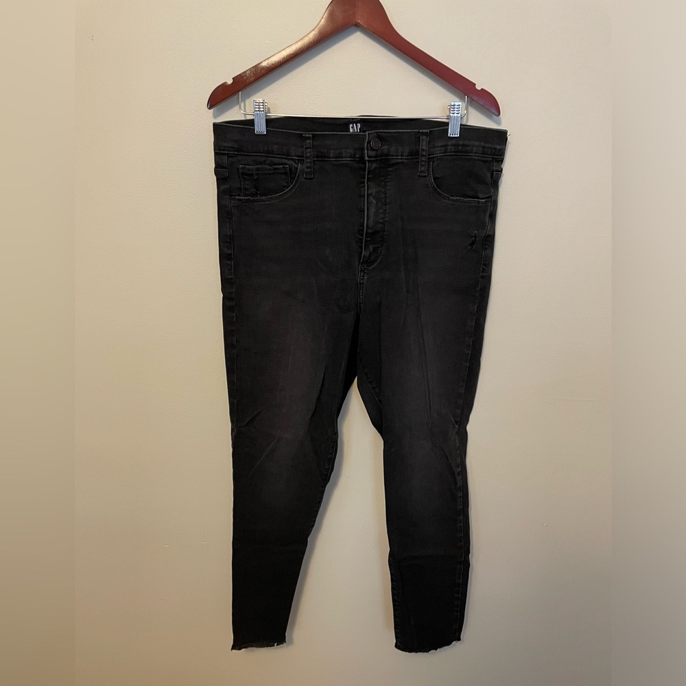 GAP Favorite Jegging 18/34 Gently Used